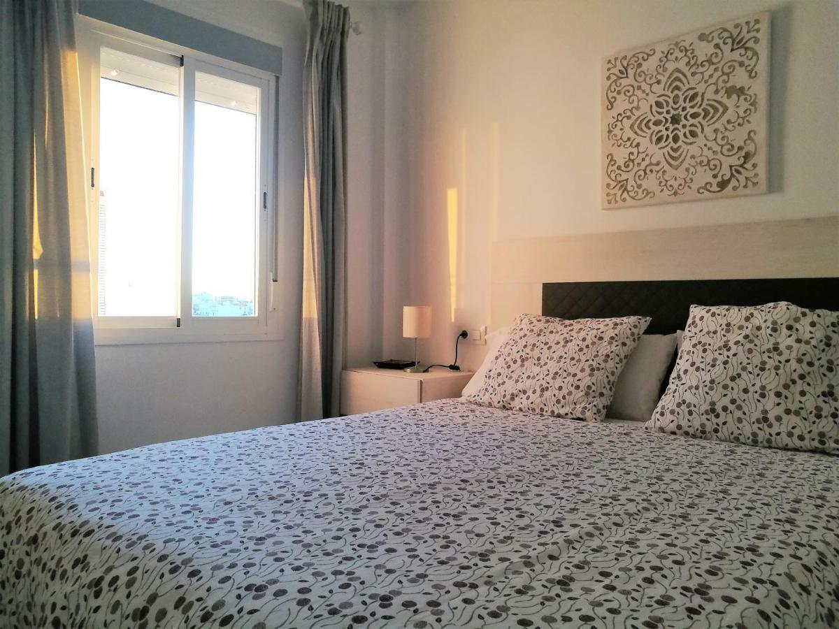 Piso Con Terraza Y Vistas Espectaculares Apartment Carmona  Luaran gambar