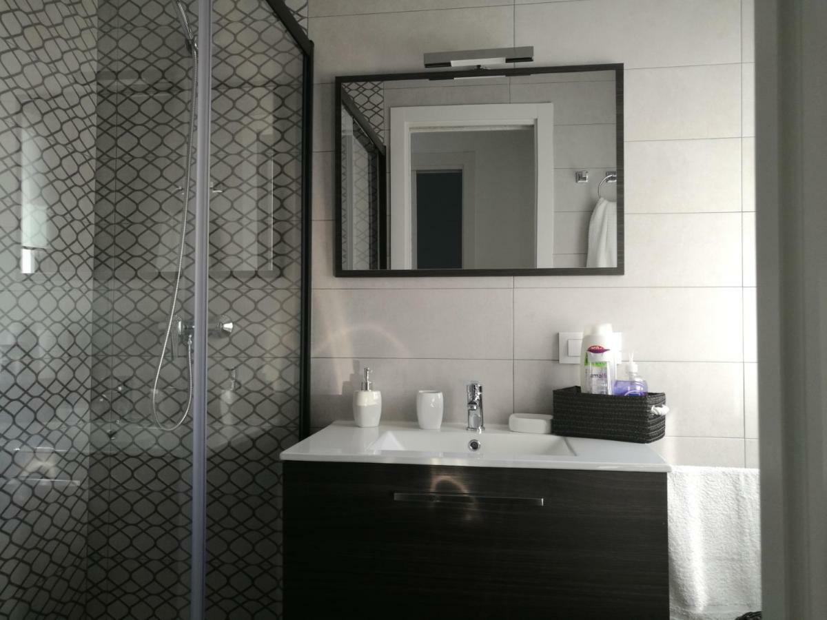 Piso Con Terraza Y Vistas Espectaculares Apartment Carmona  Luaran gambar