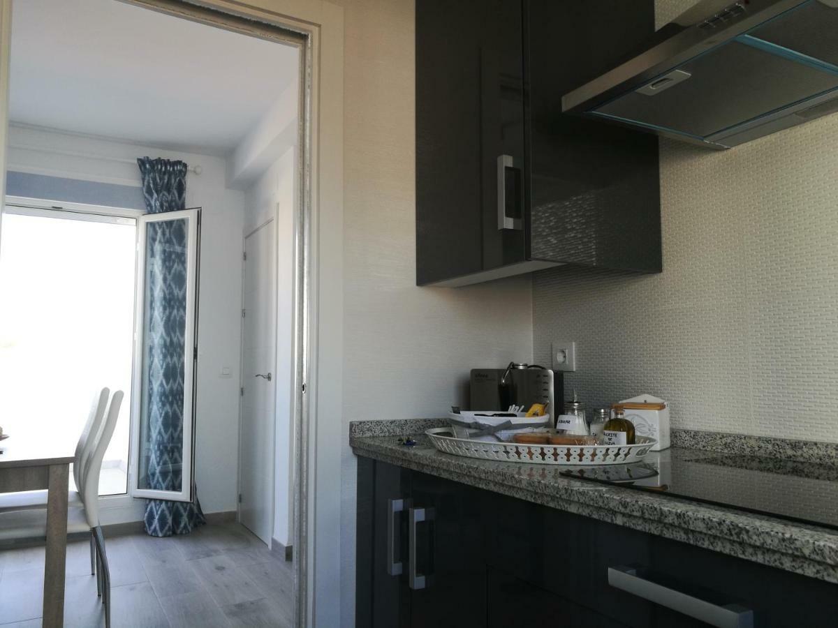Piso Con Terraza Y Vistas Espectaculares Apartment Carmona  Luaran gambar